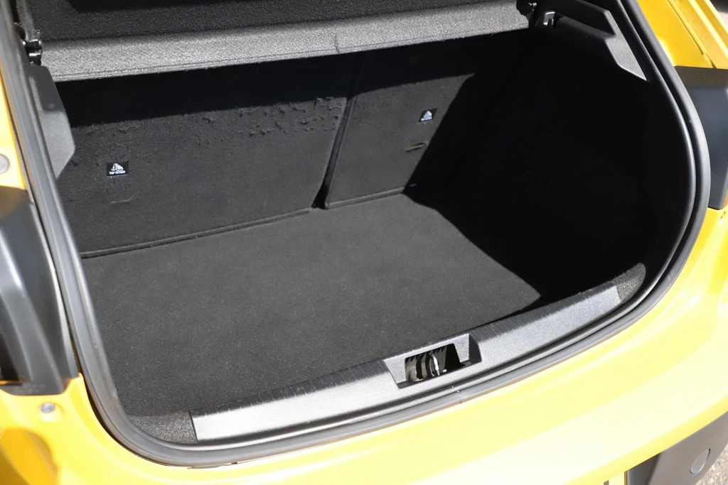 Peugeot 208 – foto 8
