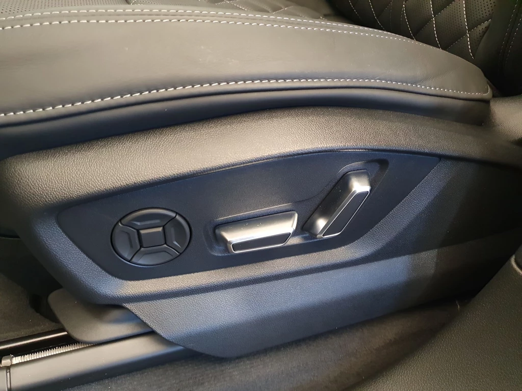 Audi Q8 – foto 26