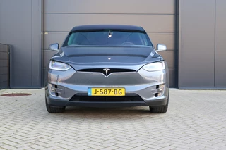 Tesla Model X – thumbnail 15