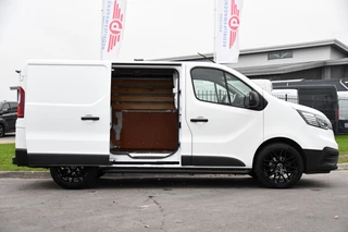 Renault Trafic – thumbnail 8