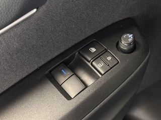 Toyota Yaris – thumbnail 22