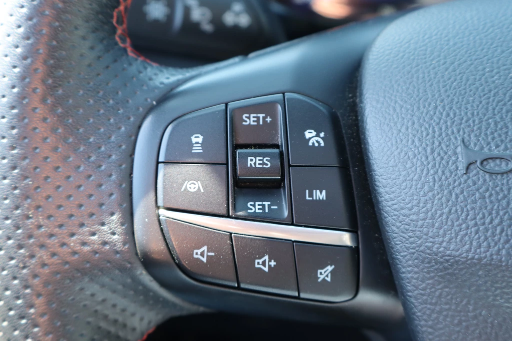 Ford Kuga – foto 20
