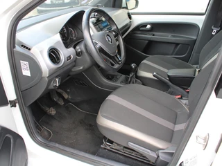 Volkswagen up! – thumbnail 3