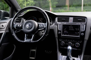 Volkswagen Golf – thumbnail 21