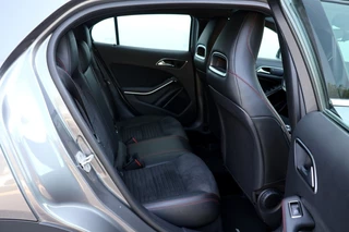 Mercedes-Benz GLA – thumbnail 13