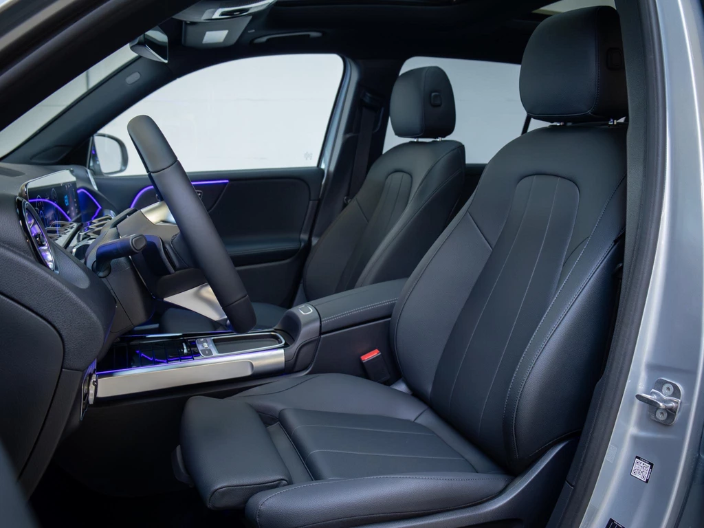 Mercedes-Benz EQB – foto 6