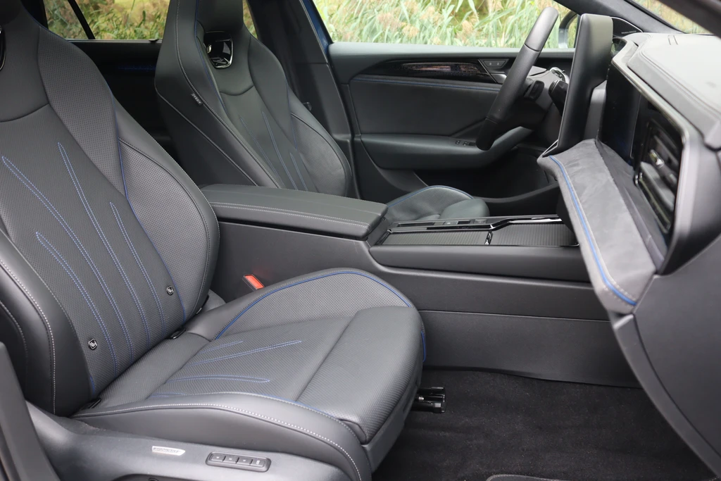 Volkswagen Passat – foto 13