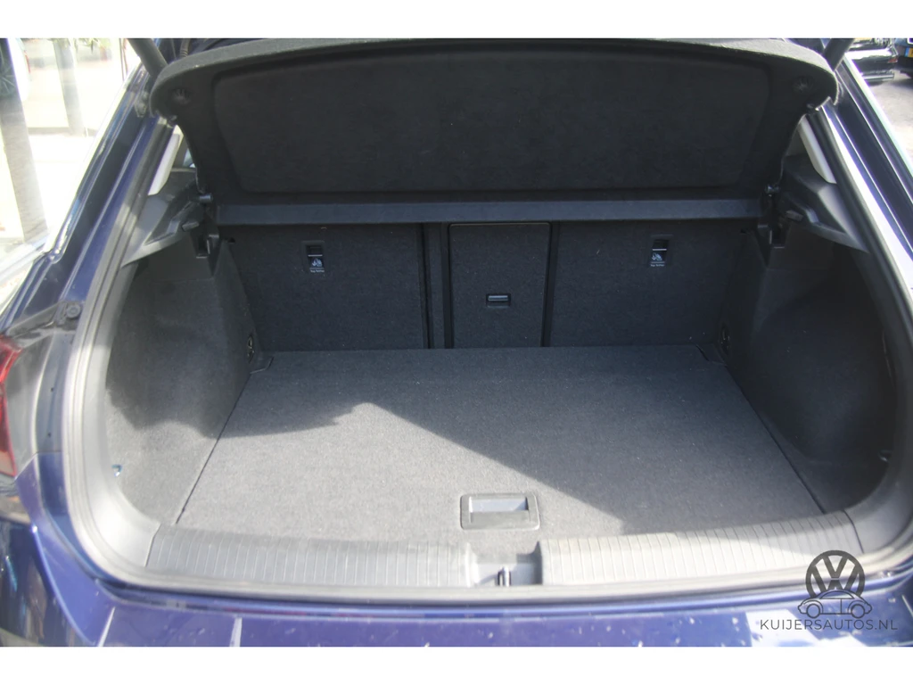 Volkswagen T-Roc – foto 12