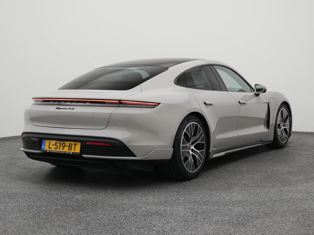 Porsche Taycan – foto 9