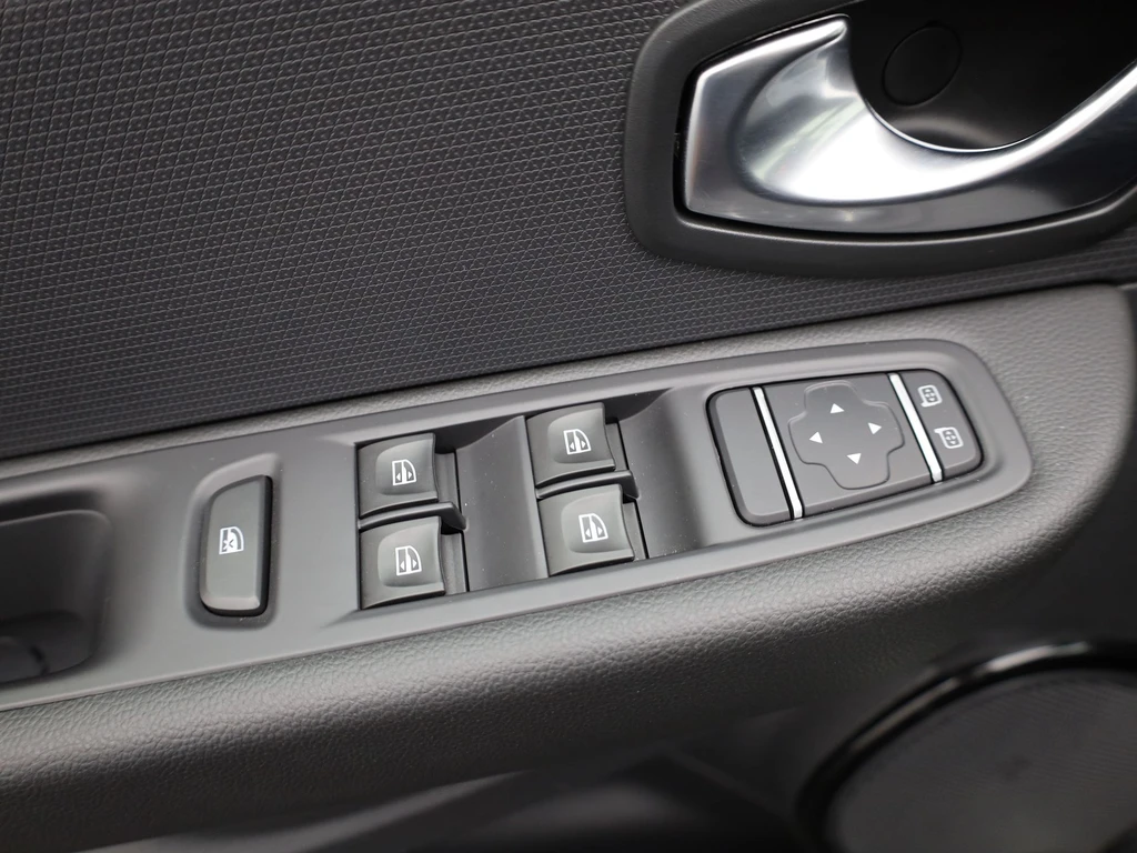 Renault Clio – foto 25