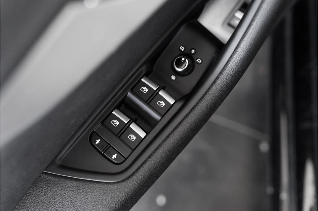 Audi A4 – foto 32