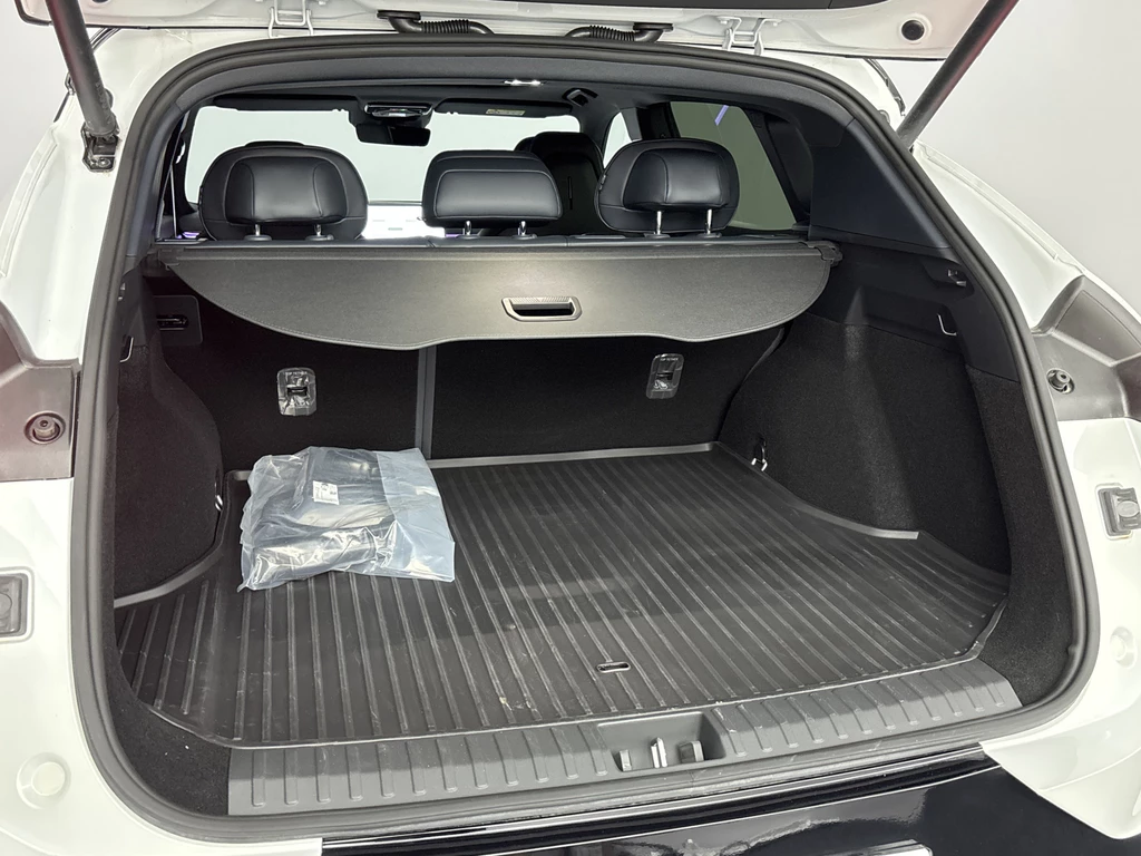 Lynk & Co 08 – foto 13