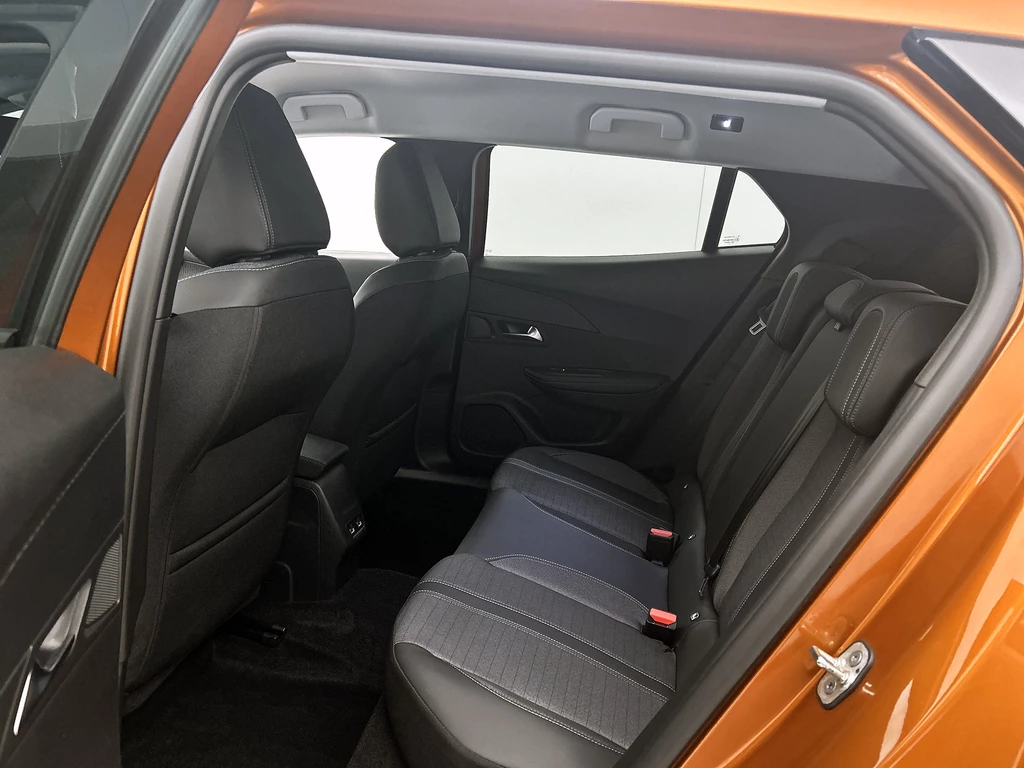 Peugeot e-2008 – foto 28