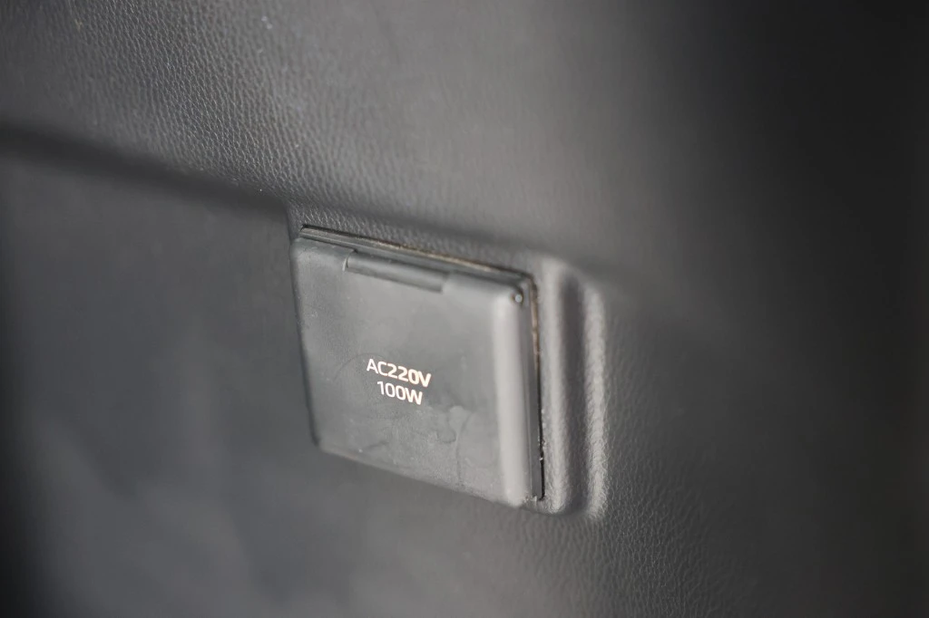 Toyota Land Cruiser – foto 11