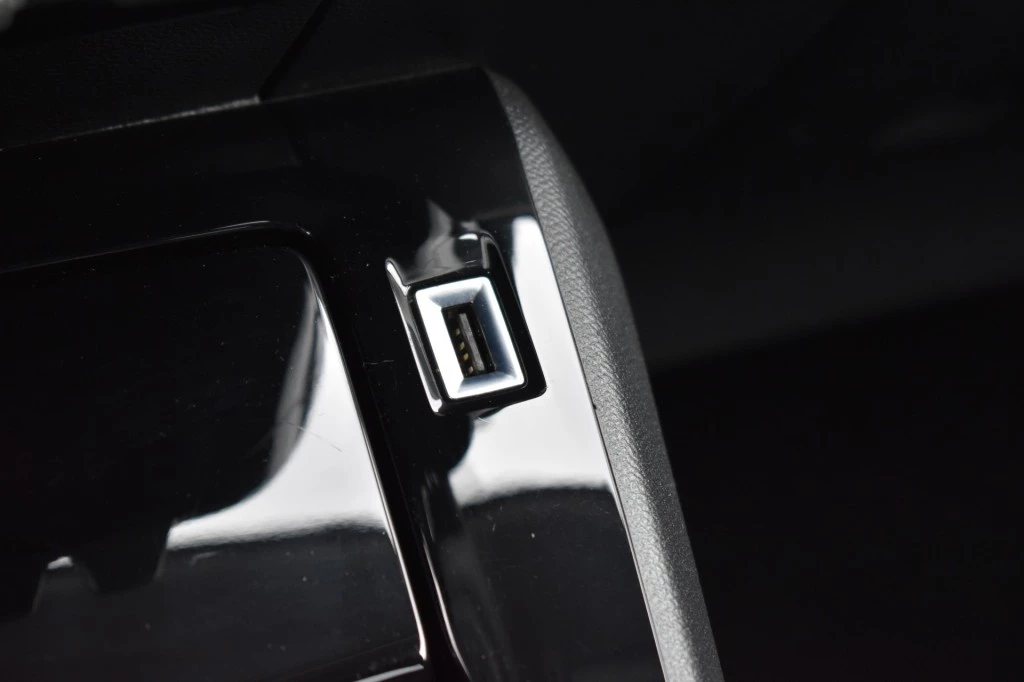 Peugeot 208 – foto 31