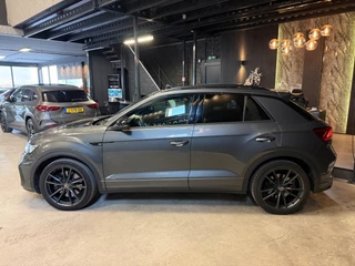 Volkswagen T-Roc – thumbnail 3