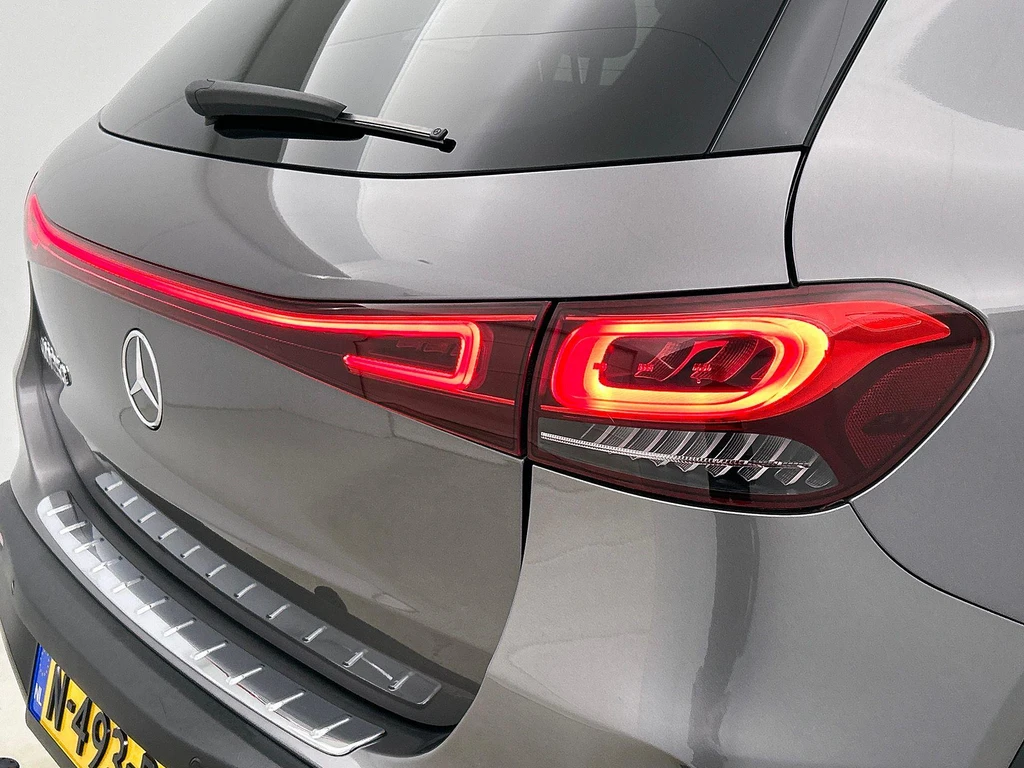 Mercedes-Benz EQA – foto 37