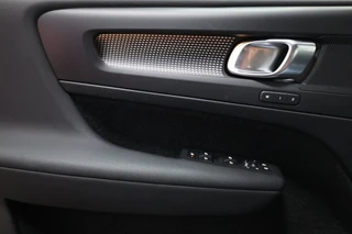 Volvo XC40 – thumbnail 11