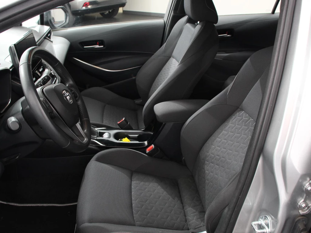 Toyota Corolla Touring Sports – foto 14