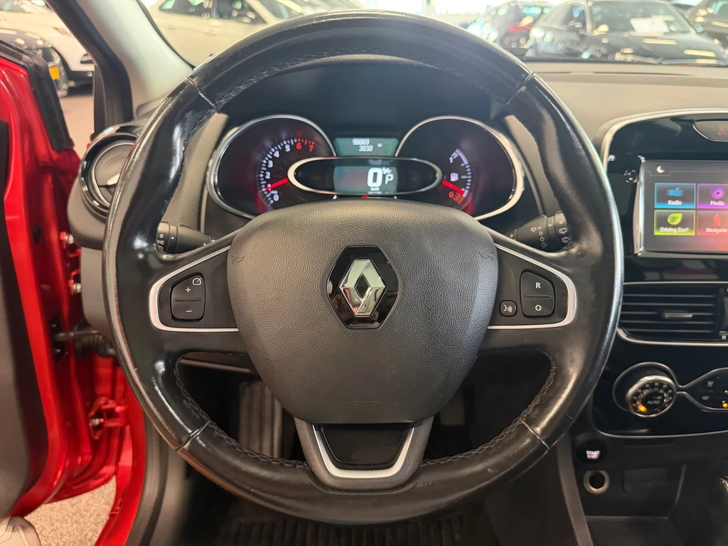 Renault Clio – foto 24
