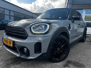 MINI Countryman – thumbnail 1