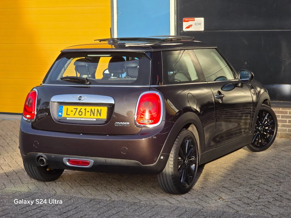 MINI 3-deurs – foto 3