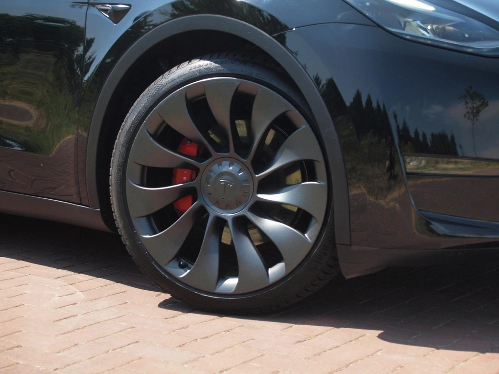 Tesla Model Y – foto 12