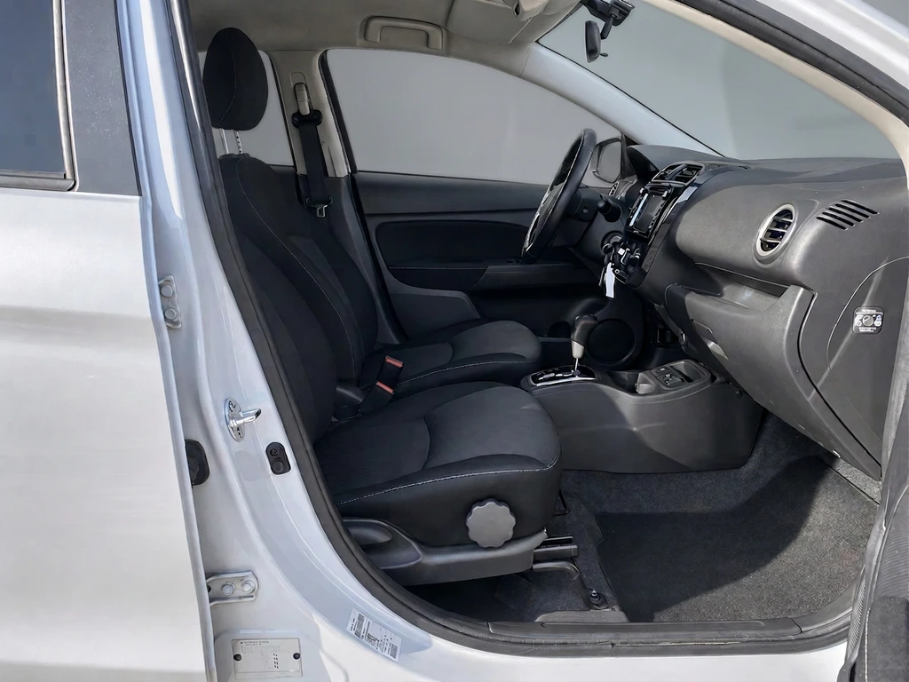 Mitsubishi Space Star – foto 15