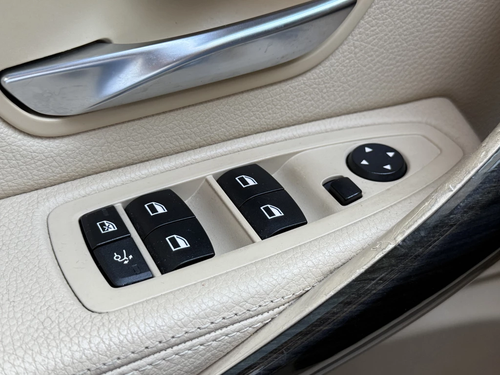 BMW 3 Serie – foto 15