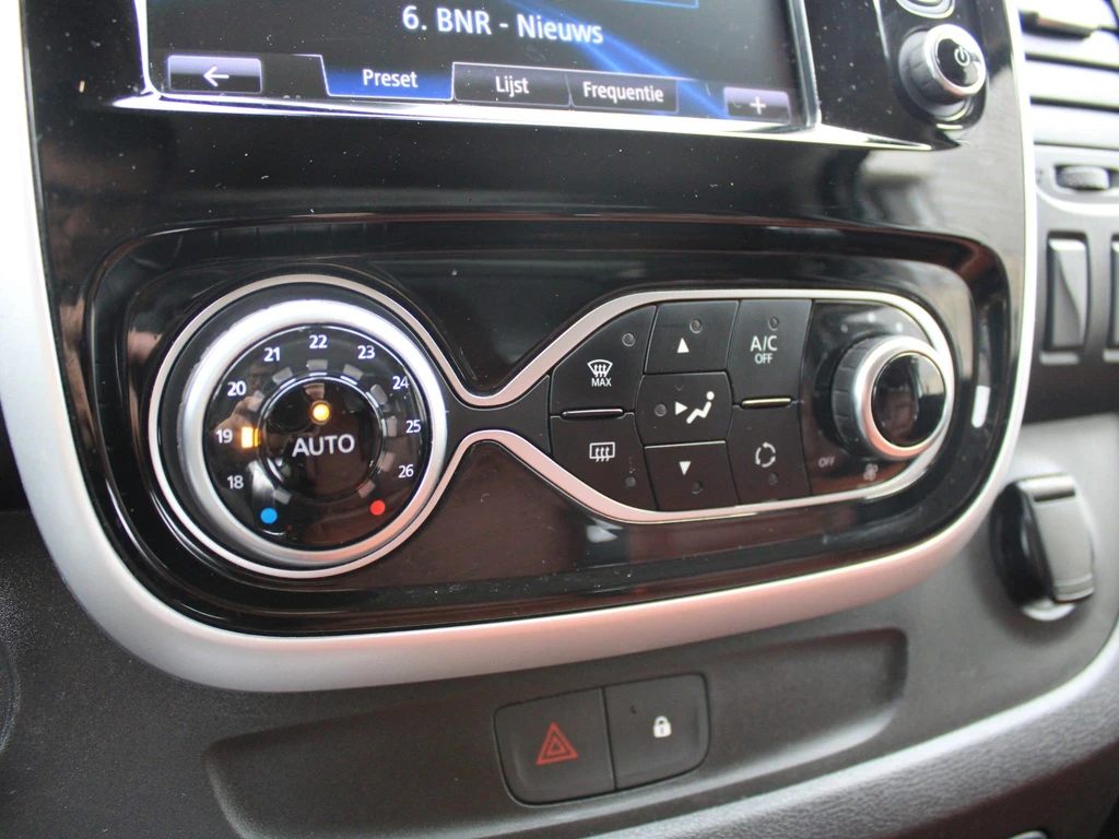 Renault Trafic – foto 22