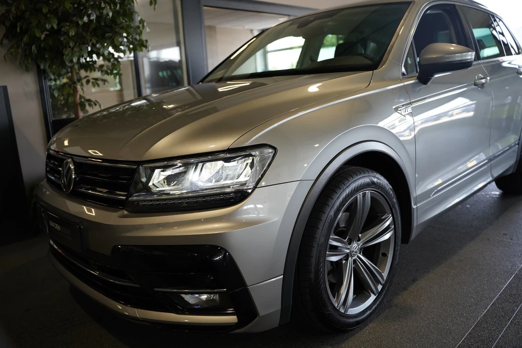 Volkswagen Tiguan – foto 2