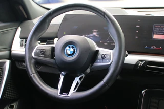 BMW iX2 – thumbnail 11