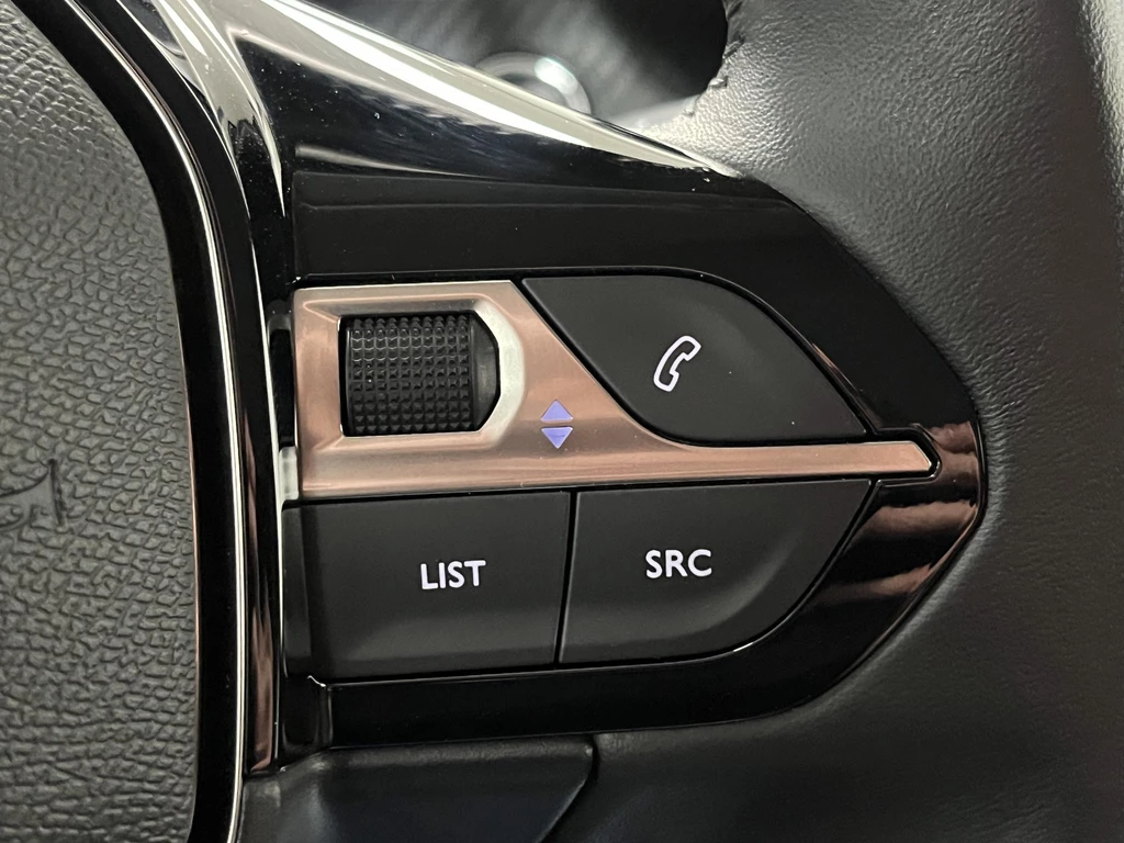 Peugeot 208 – foto 31
