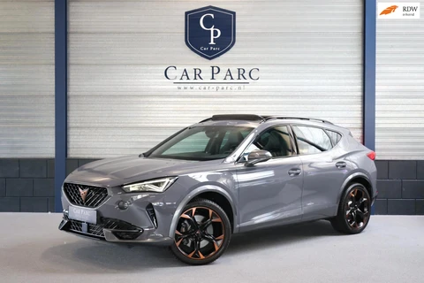 CUPRA Formentor 1.4 e-HYBRID VZ BTW/LED/VIRTUAL/SFEER/PANO/LEER+S.VERWARMING+MEMORY/19" LMV/KEYLESS/360 CAM/ACC/12 MDN GARANTIE!