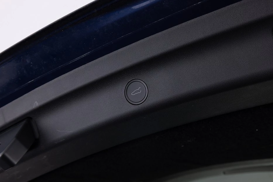 Tesla Model Y – foto 26