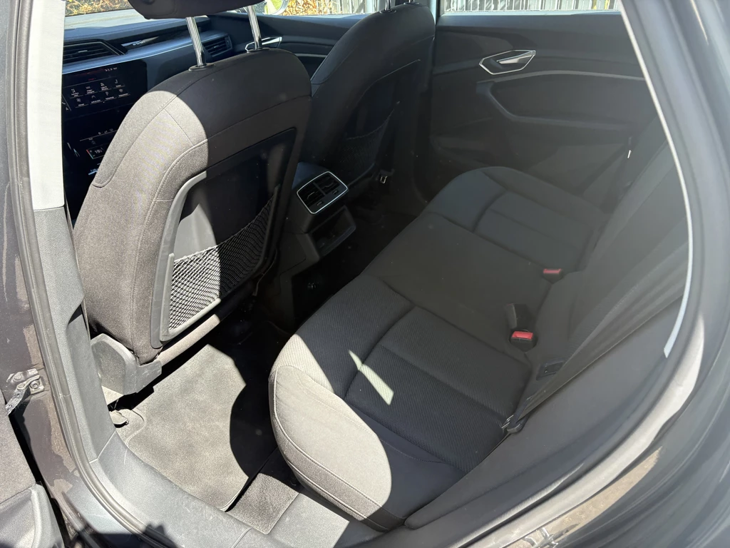 Audi e-tron – foto 11