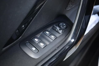 Peugeot 208 – thumbnail 34