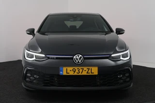 Volkswagen Golf – thumbnail 8