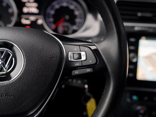 Volkswagen Golf – thumbnail 40