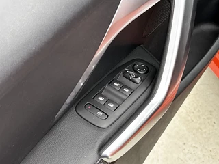 Peugeot 208 – thumbnail 33