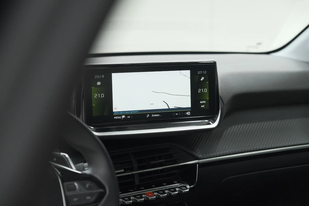 Peugeot 208 – foto 37