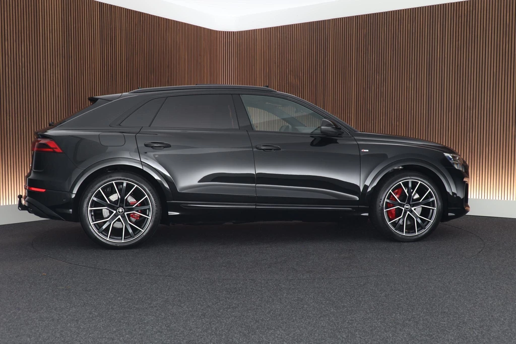 Audi Q8 – foto 5