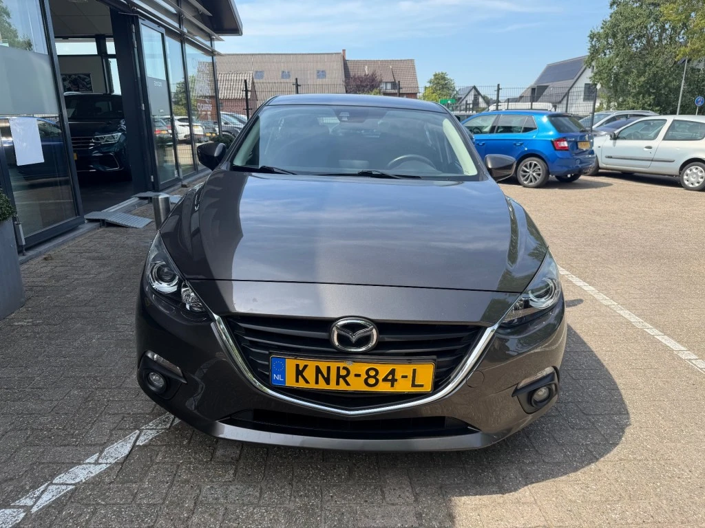 Mazda 3 – foto 11