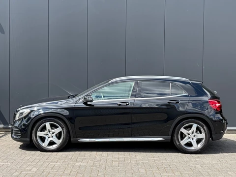 Mercedes-Benz GLA GLA 180 AMG Line Aut. Navi Camera Cruise PDC