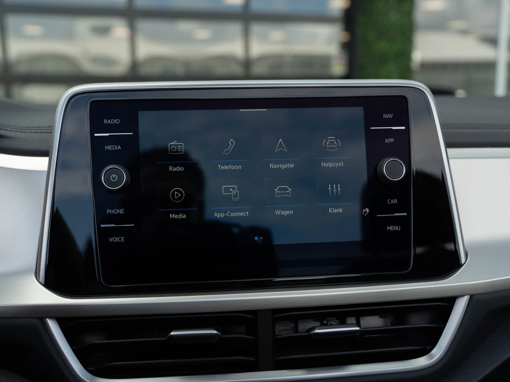Volkswagen T-Roc – foto 23