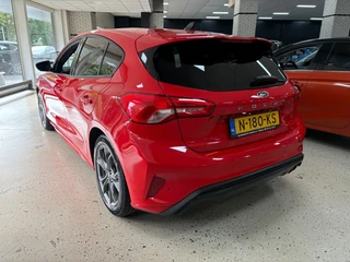Ford Focus – thumbnail 4