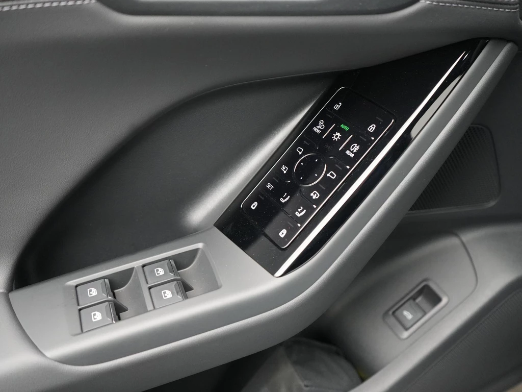 Audi Q6 e-tron – foto 37
