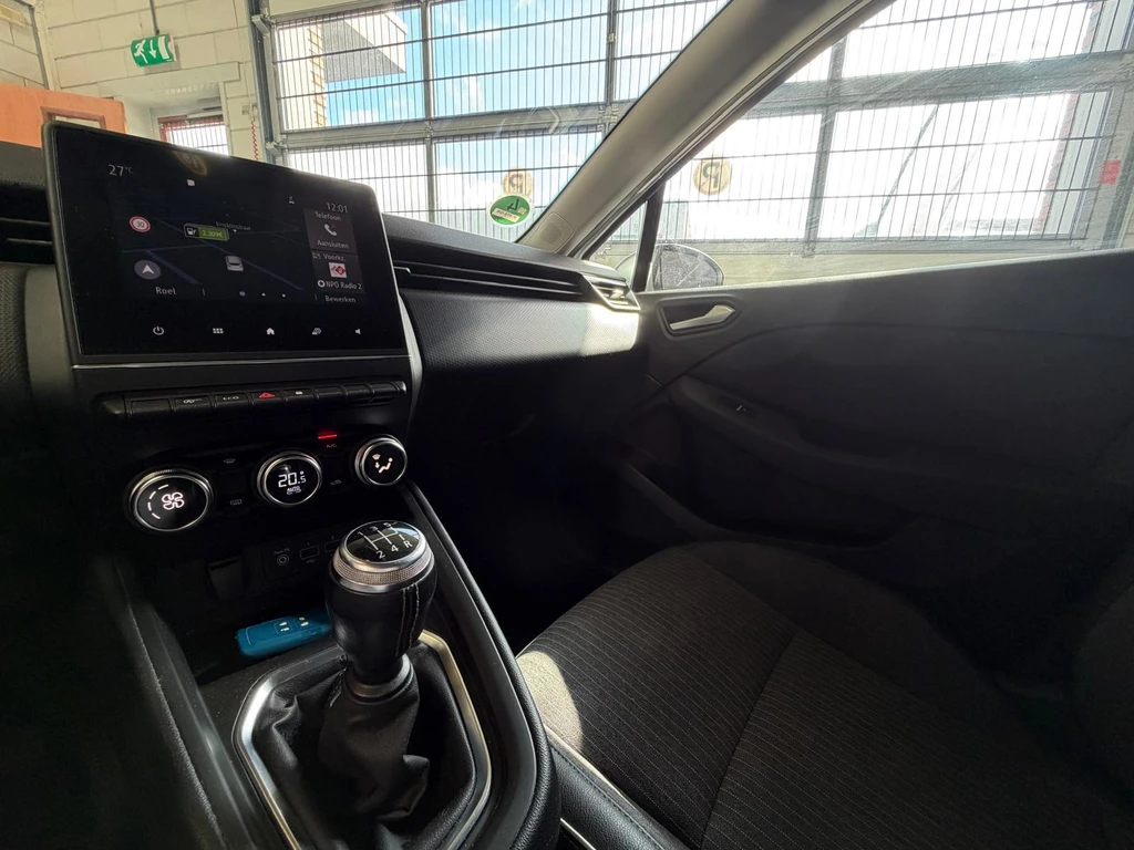 Renault Clio – foto 17