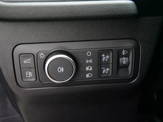 Ford Kuga – thumbnail 14