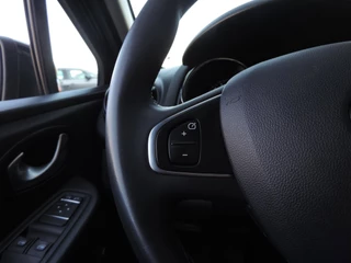 Renault Clio – thumbnail 24